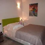 מלון Borgo Ramezzana