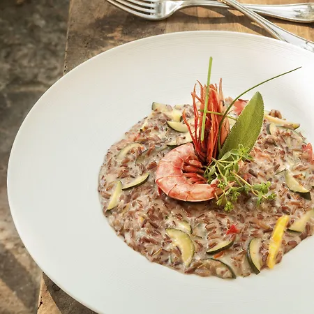 Hotel Borgo Ramezzana 4*