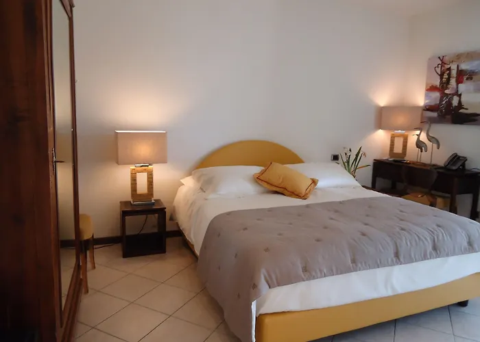 Borgo Ramezzana 4* 트리노