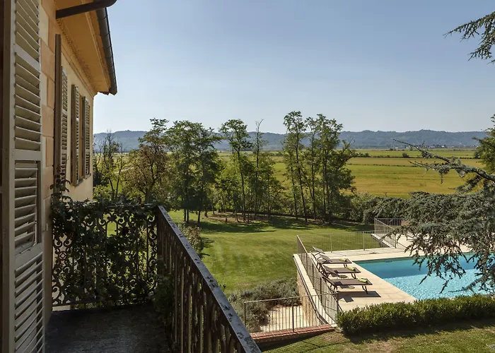 Borgo Ramezzana 4* 트리노